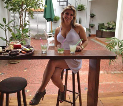 Date this good-looking Brazil girl Michely from Americana BR8709