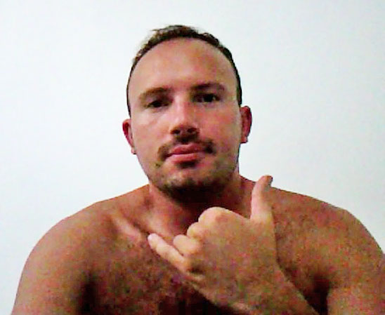 Date this nice looking Brazil man Fabio from Taquara BR7799