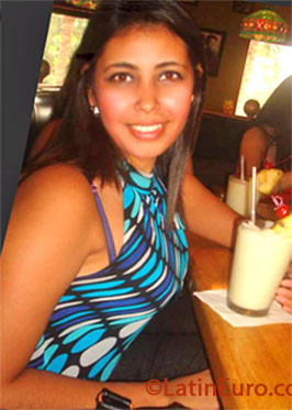 Date this pretty Honduras girl Julissa from San Pedro Sula HN852