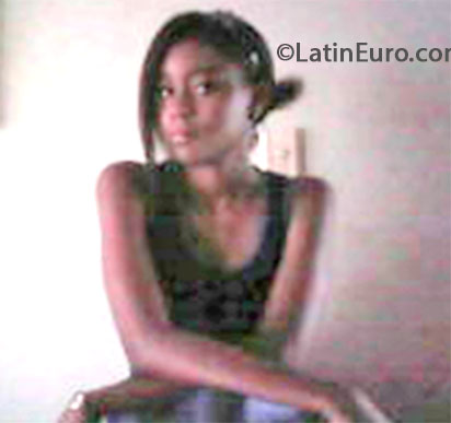 Date this attractive Colombia girl Brigith from Buenaventura CO13197