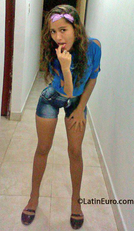 Date this athletic Colombia girl Eva from Cartagena CO13719