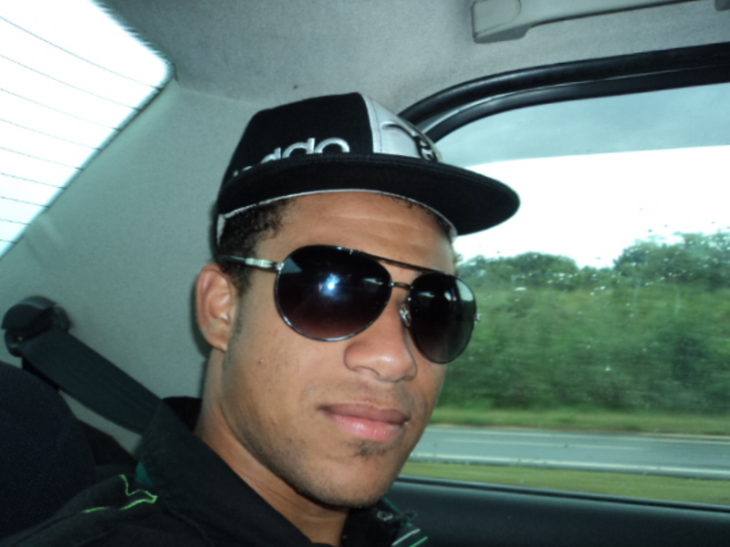 Date this athletic Brazil man Lucas20 from Sao Gotardo BR8349