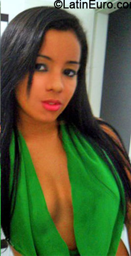 Date this exotic Brazil girl Bianka from Salvador BR8699