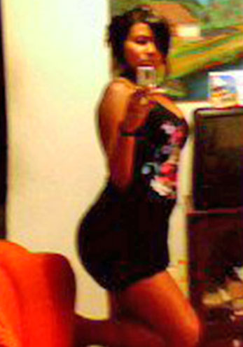 Date this hot Colombia girl Alba Lucia from Medellin CO15075