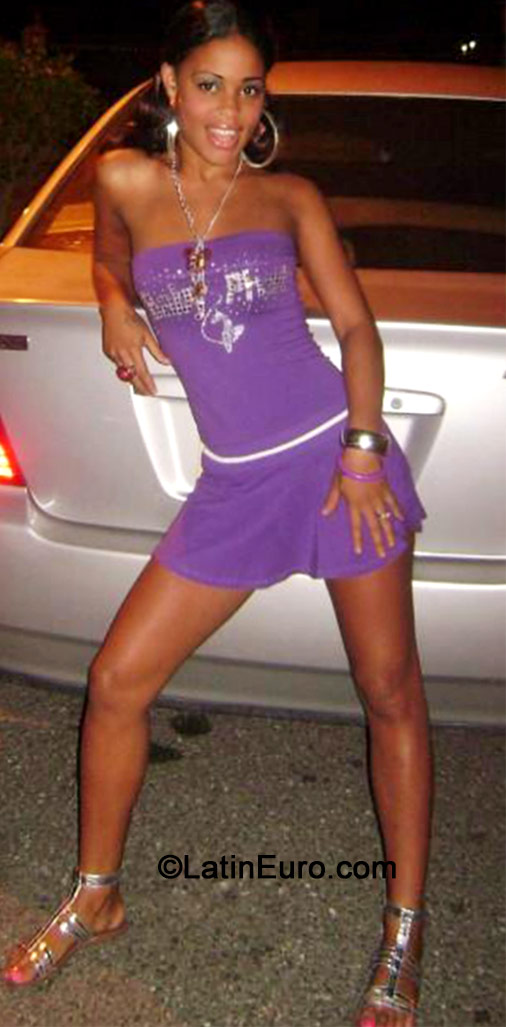 Date this georgeous Jamaica girl Trudan from Kingston JM1713
