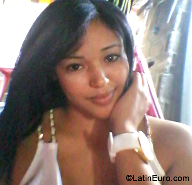 Date this hot Colombia girl Idalys from Sincelejo CO15359