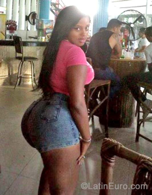 Date this pretty Dominican Republic girl Esther from Puerto Plata DO19646