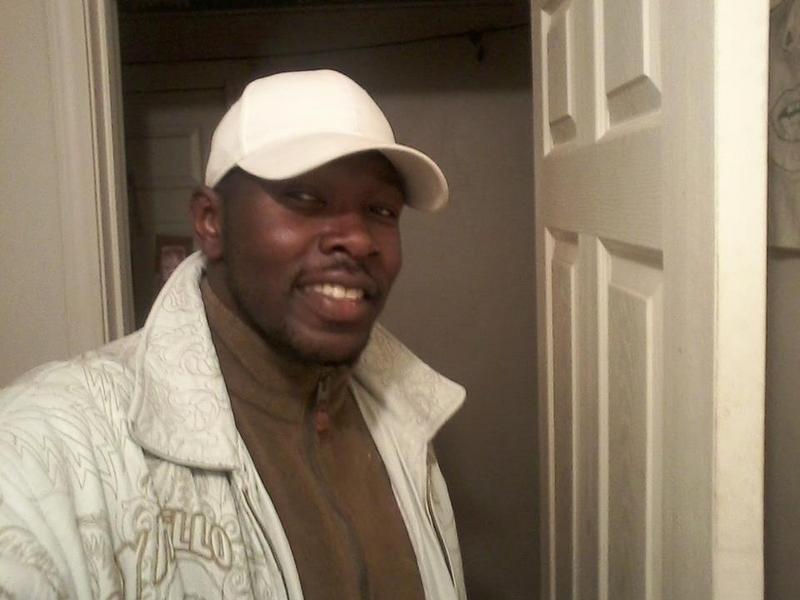 Date this exotic United States man D- from Hattiesburg US15388