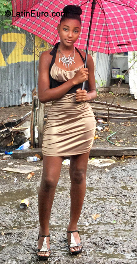 Date this beautiful Jamaica girl Amanda from Kingston JM1857