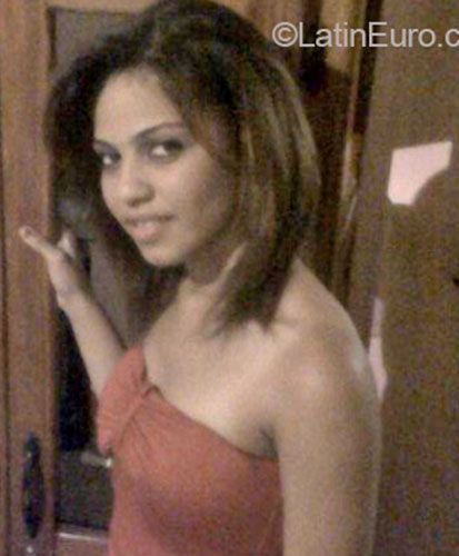 Date this foxy Dominican Republic girl Lizany from Santo Domingo DO20309