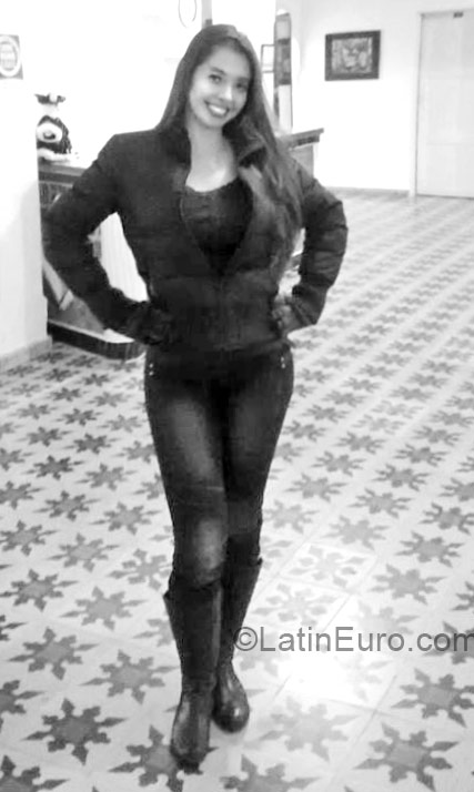 Date this funny Colombia girl Sindy from Medellin CO17062