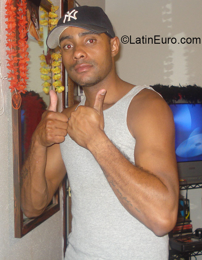 Date this charming Brazil man Joe from Campinas BR9341