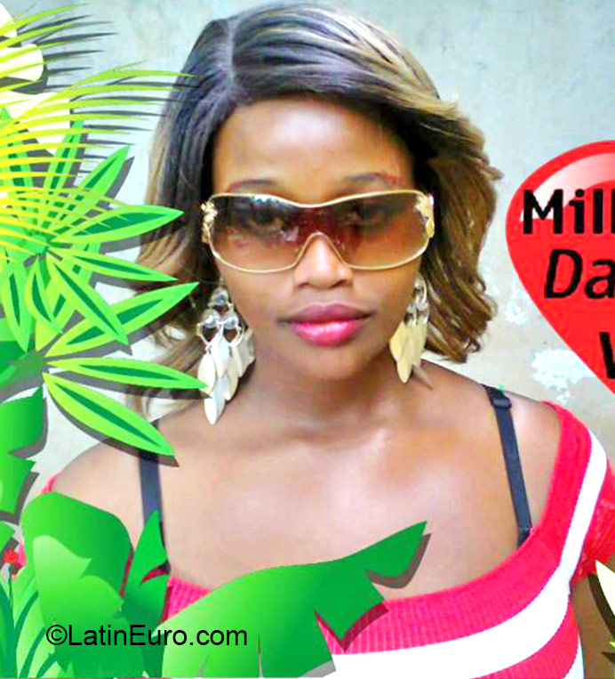 Date this young Jamaica girl Cristol from Kingston JM2113
