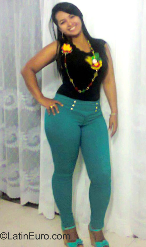 Date this stunning Colombia girl Leidi from Barranquilla CO17891