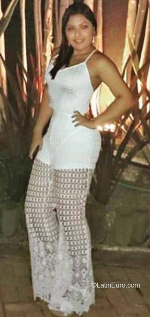 Date this funny Colombia girl Liseth from Medellin CO18318