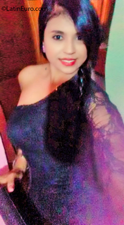 Date this hard body Colombia girl Lemis from Valledupar CO18592