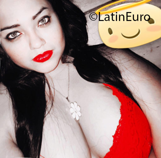 Date this athletic Honduras girl Kitty from San Pedro Sula HN2095