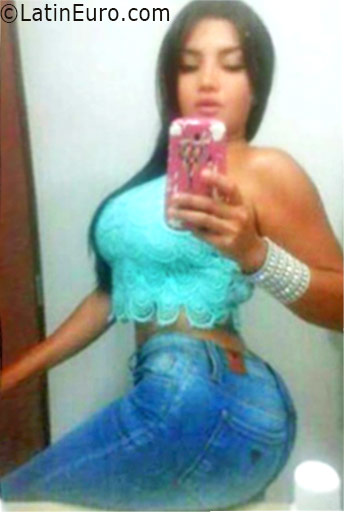 Date this delightful Colombia girl Lia from Medellin CO19066