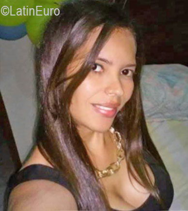 Date this sensual Dominican Republic girl Magnolia from Santiago DO26168