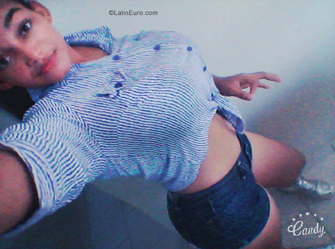 Date this exotic Dominican Republic girl Chris from Santo Domingo DO40919