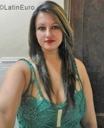 Date this attractive Honduras girl Claudia from San Pedro Sula HN2938