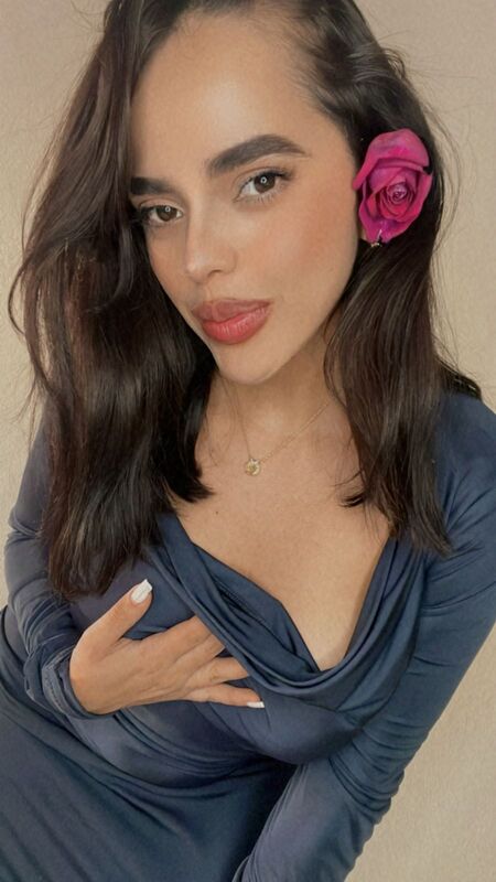 Date this pretty Honduras girl Katy from Tegucigalpa HN2944