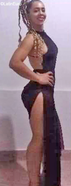 Date this hard body Colombia girl Jaqueline from Bogota CO31790
