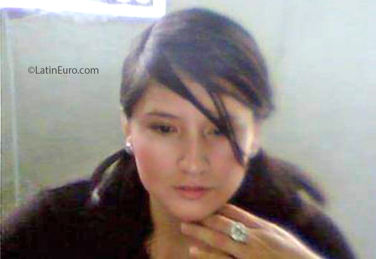 Date this hot Peru girl Karen from Lima PE2013