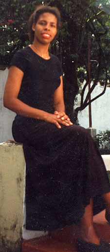 Date this gorgeous Brazil girl Maria from RECIFE B9296