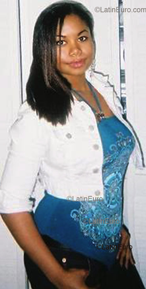 Date this nice looking Any Country girl Marthe from  A9546