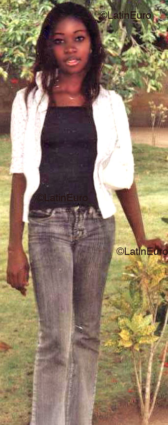 Date this fun Any Country girl Willy from  A9558