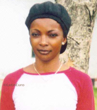 Date this voluptuous Any Country girl Yvonne from  A9858