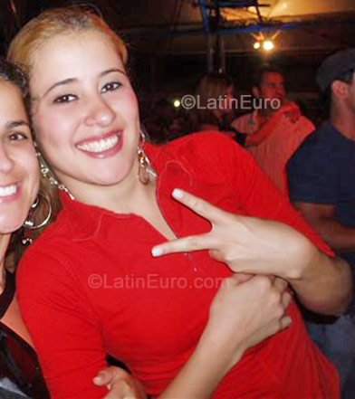 Date this sultry Brazil girl Priscilla from Brasilia B-163