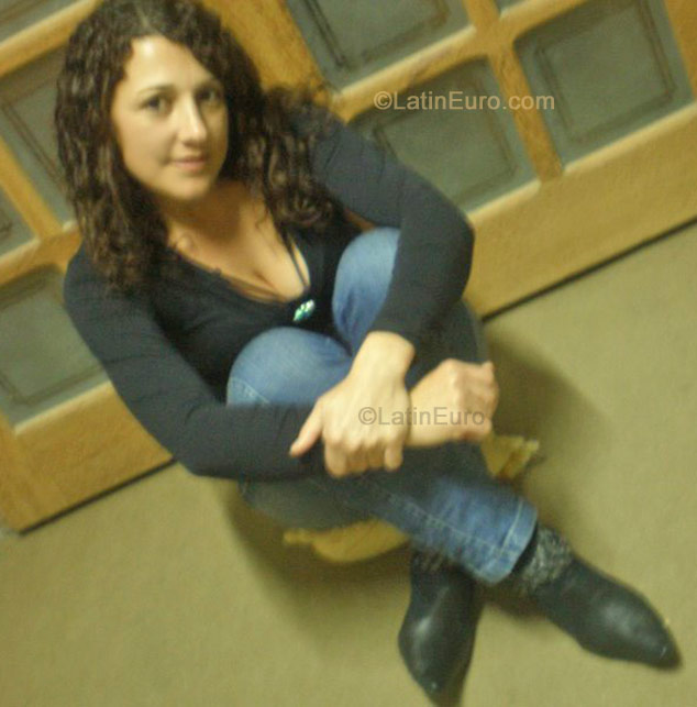 Date this funny Brazil girl Rosimeri from Tubaraoa BR4046