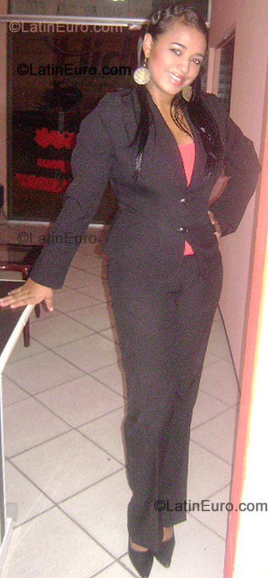 Date this hot Brazil girl Gisele from Fortaleza B-221