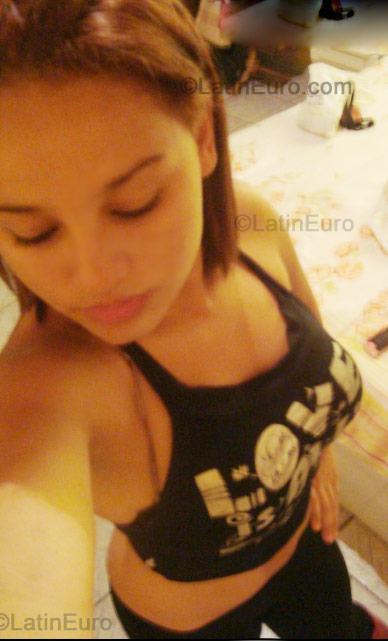 Date this delightful Brazil girl Bianca from  B-263