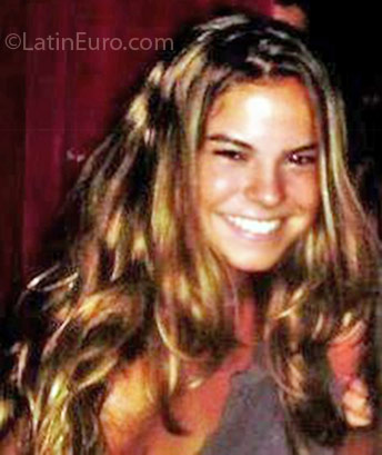 Date this cute Brazil girl Ana from Sao Paulo B-268