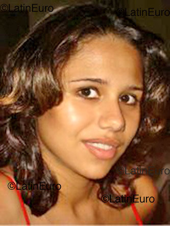 Date this stunning Brazil girl Isabelly from Fortaleza B1052