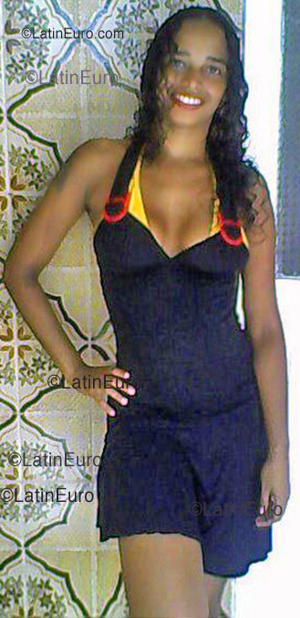 Date this hot Brazil girl Germana from Recife B1083