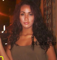 Date this cute Brazil girl Cynthia from Ilheus B1260