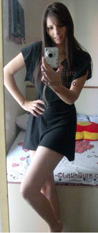 Date this sultry Brazil girl Natalia- from Sao Paulo B1424
