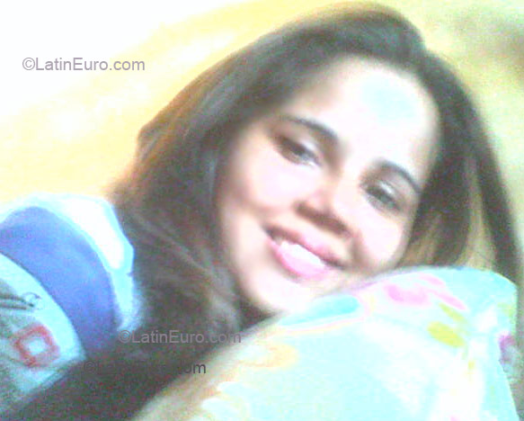 Date this georgeous Brazil girl Erica- from Teresina B1478