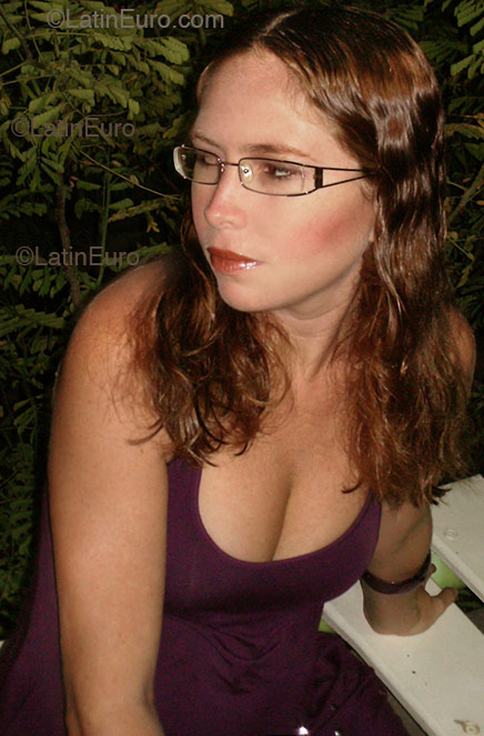 Date this exotic Brazil girl Kelly from Mossoro B1585