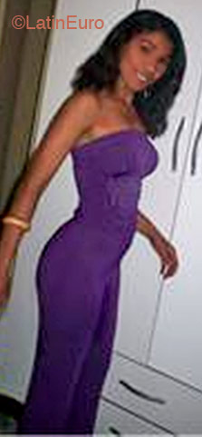 Date this lovely Brazil girl Mara from Sao Paulo B1587