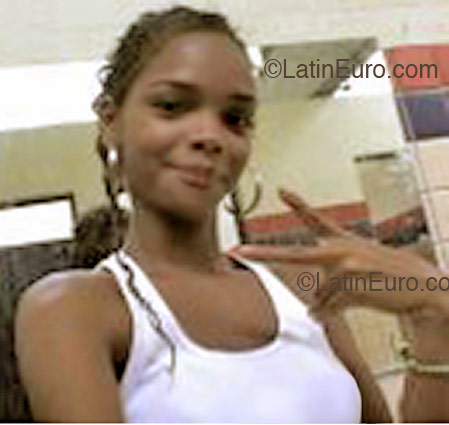 Date this passionate Brazil girl Monique from Paulista B1605