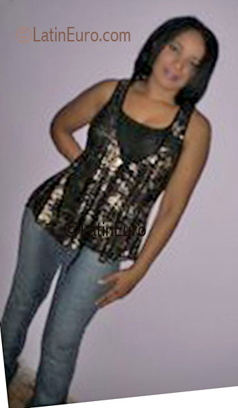 Date this nice looking Brazil girl Marlucia from  B1644