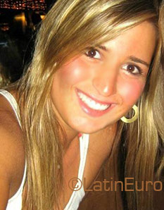 Date this tall Brazil girl Roberta from Campinas B1670