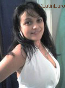 Date this good-looking Brazil girl Janete from Belo Horizonte B1677
