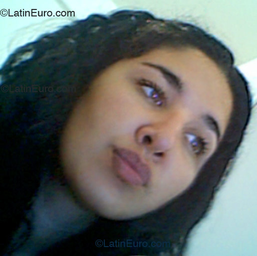 Date this tall Brazil girl Ana from Porto Alegre B1693