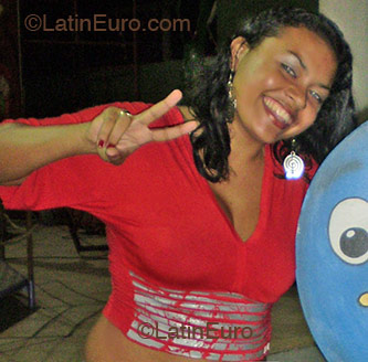 Date this athletic Brazil girl Monica from Fortaleza B1936